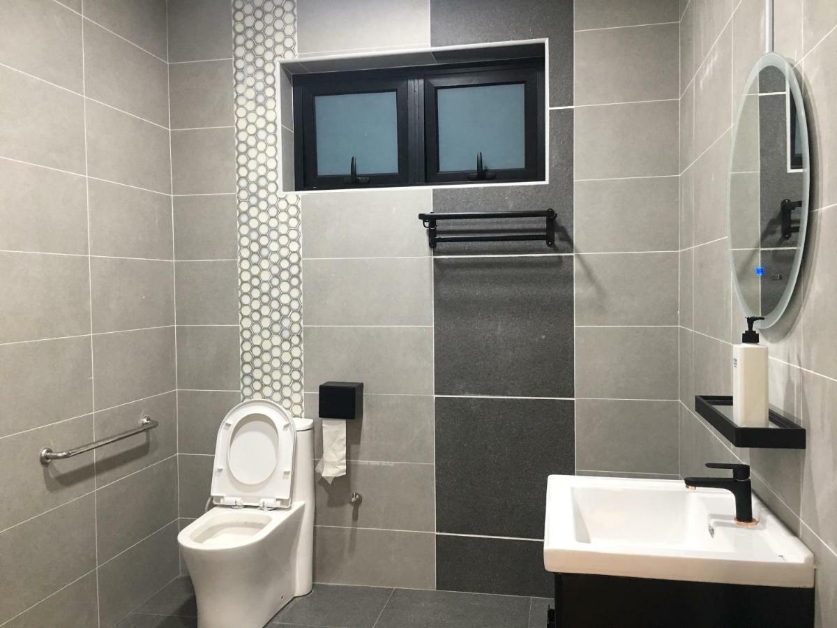 Oneriimba Private Pool & Garden Residence 조호르 바루 외부 사진